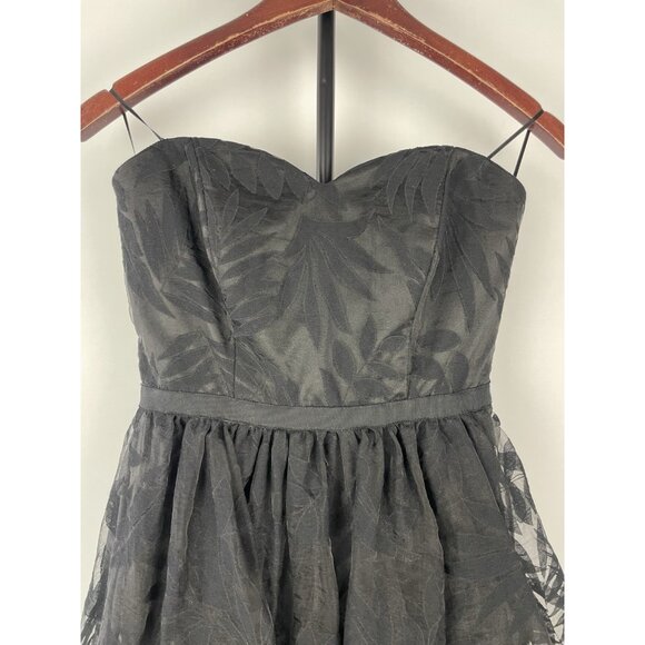 GUESS Strapless Fit n Flair Jacquard Mesh Foliage Print Black Mini Dress Size 2 - Picture 4 of 8